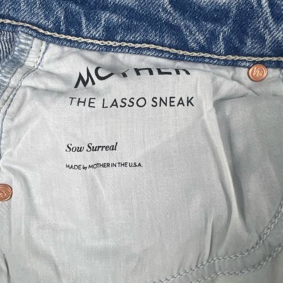 NWT MOTHER The Lasso Sneak High Rise Jeans in Sow Surreal Sz 28 - Picture 2 of 14